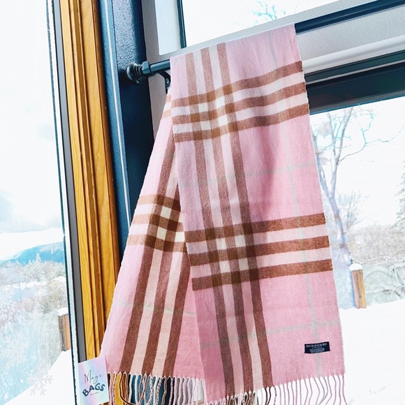 Burberry: Baby Pink Giant Check Plaid Scarf - Picture 1 of 9